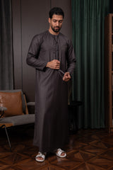 Winter Emirati Thobe- Ashford Brown