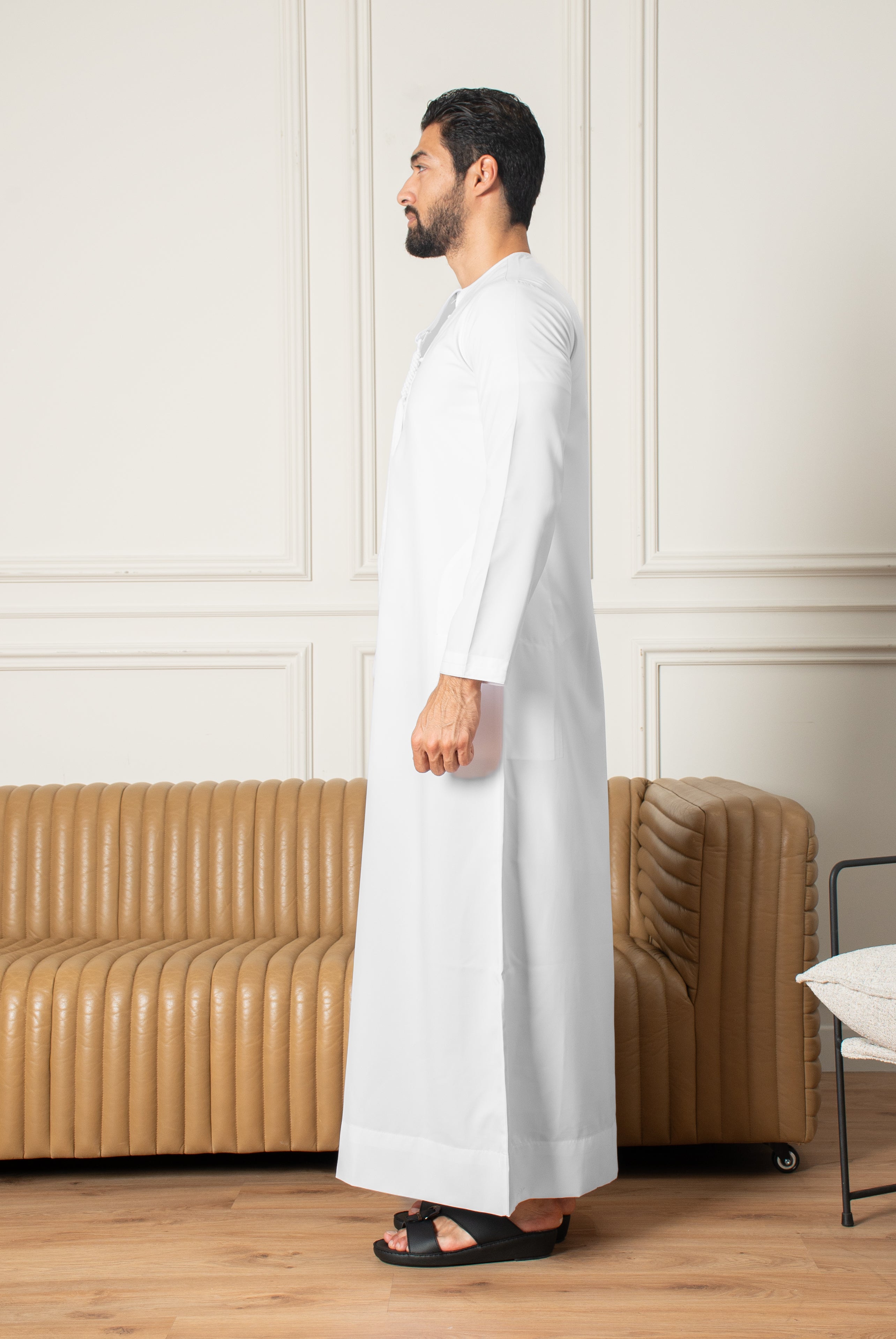 Essentials Emirati Thobe- Glacier White